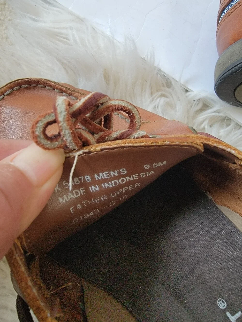 Rockport Mens Brown Boat Shoes Sz 9.5M Leather Classic Moc Toe Casual Comfort
